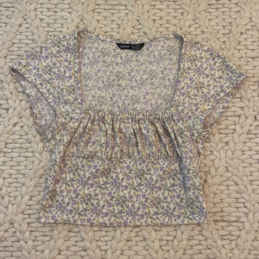 Shein Square Neck Cropped Floral Top